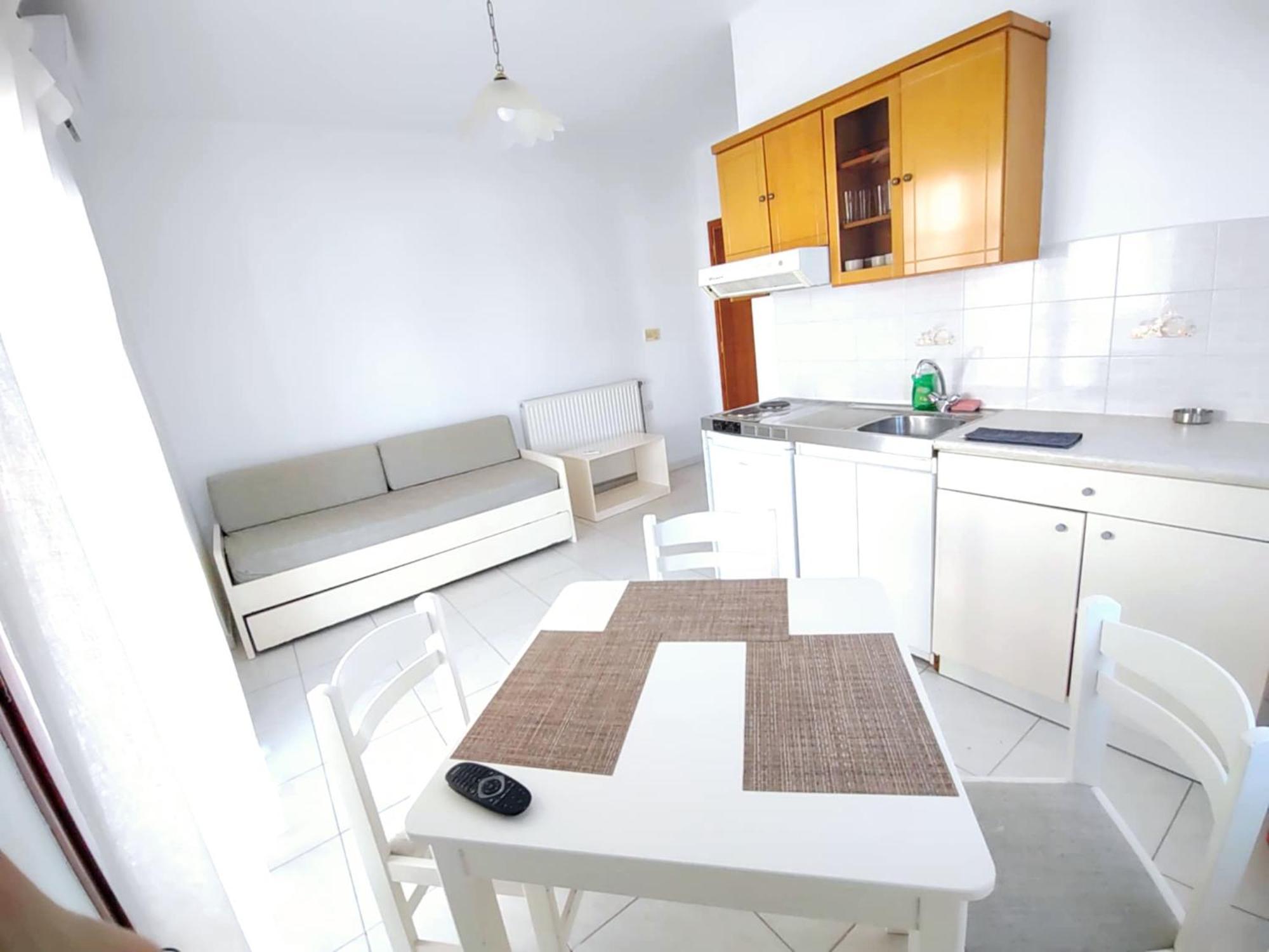 Captain Michalis Apartments Galatás Extérieur photo